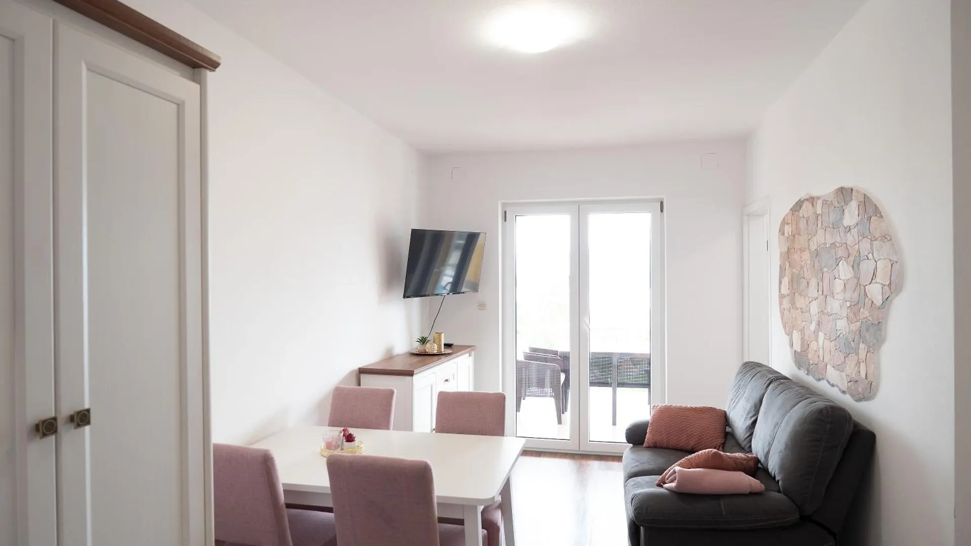 Villa Sabrina Klimno Apartment